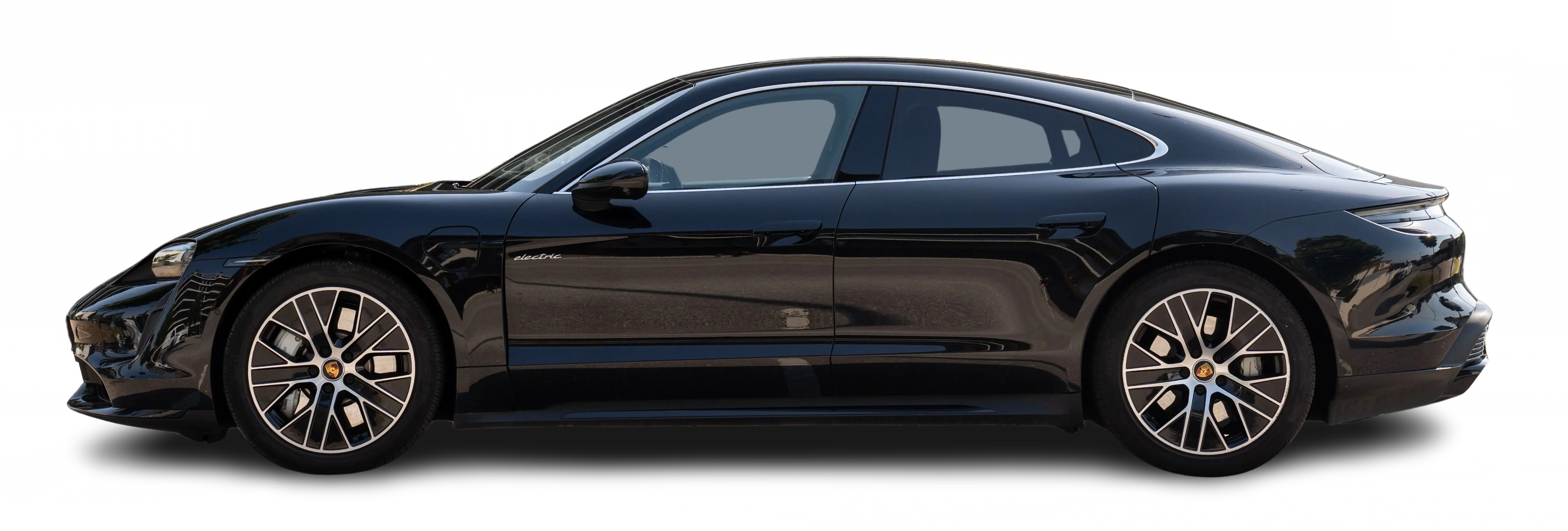 Porsche-taycan-left-lateral-preto